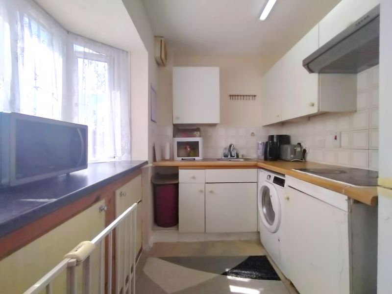 Photo 6- click for photo gallery